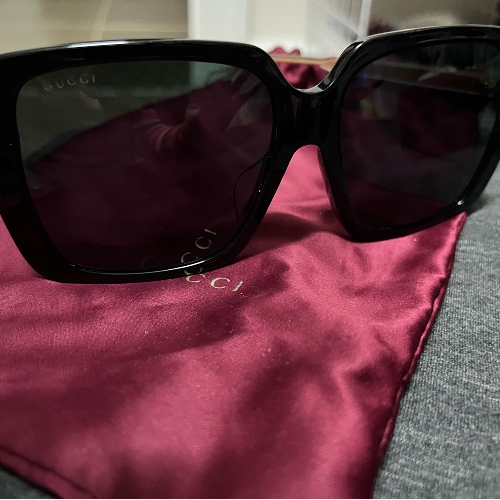 Gucci sunglasses